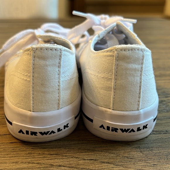 Airwalk Legacee Sneakers - Picture 4 of 11